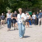 Avignon: History and Legend Walking Tour - Exploring Avignon in Depth