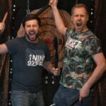 AXE THROWING & ENJOYING DRINKS IN COLOGNE'S FIRST AXE THROWING BAR - A Detailed Look at the Cologne Axe Throwing Experience