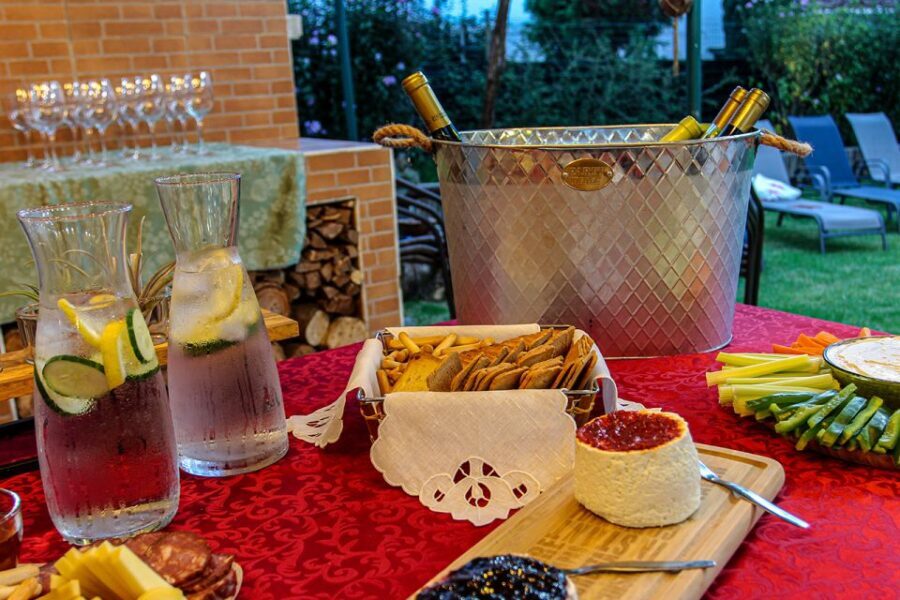 Azores: Volcanic Wine and Tapas Tasting Party - The Setting: A Garden and Cozy Dining Room