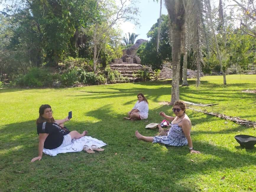Bacalar: Mayan Temples Kohunlich & Blue Cenote - Visiting the Residential and Sacred Areas