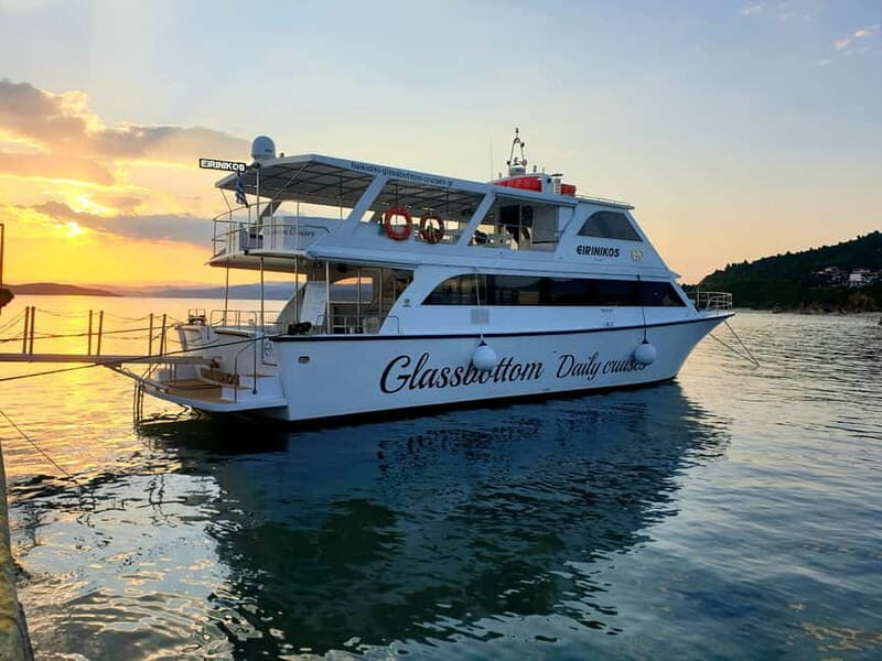 Back to the '80s Disco Cruise Ammouliani Round Tour - An In-Depth Look at the Experience