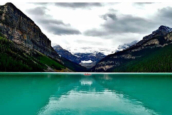 Banff/Canmore: Moraine Lake and Lake Louise Shuttle-90m each lake - Authentic Traveler Experiences