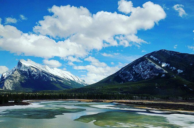 Banff Evening Explorer Canyons, Cliffs and Sunset Views - Who Will Love This Tour?