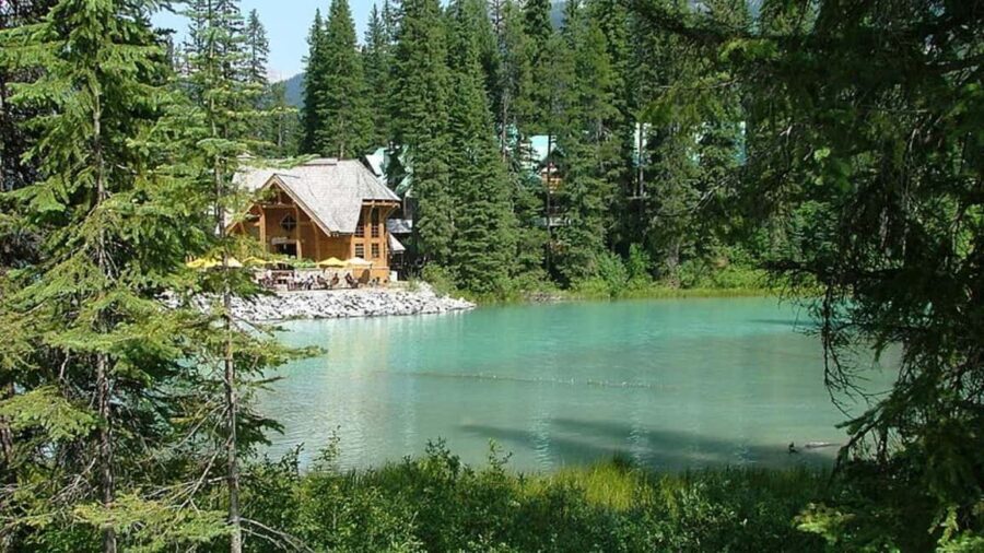 Banff Gondola, Lake Louise, Emerald, Minnewanka & Banff Town - A Deep Dive Into the Banff Full-Day Tour