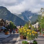 Banff Gondola Upper Hot Springs & Top 3 Lakes Tour from Calgary - Practical Considerations & Tips