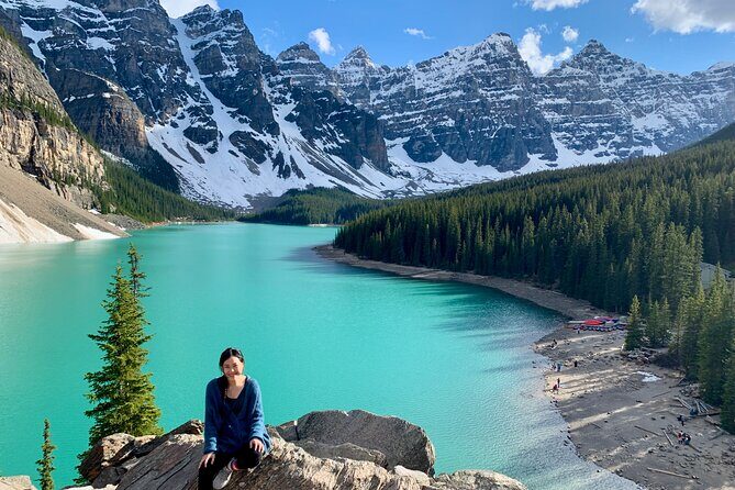Banff Highlights:Johnston Canyon, Lake Louise & Moraine Lake Tour - What to Expect from the Transportation and Group Experience