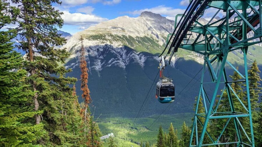 Banff Town: Gondola, Lake Louise, Moraine, Cave and Basin - Exploring the Highlights of Banff in a Day