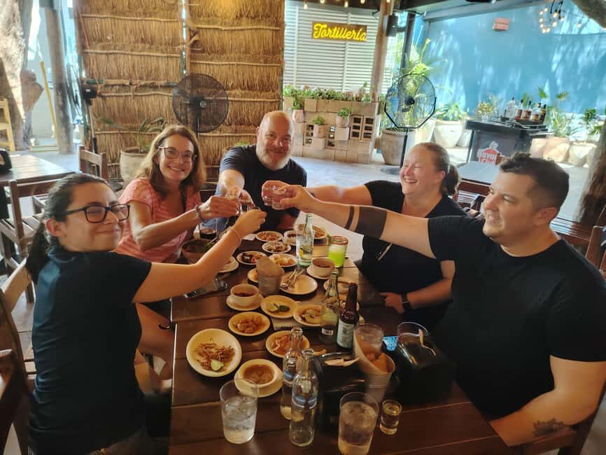 Bar Hopping Tour in Merida - An In-Depth Look at the Merida Cantinas Tour