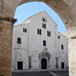 Bari: Basilica of Saint Nicholas Guided Tour - Who Should Consider This Tour?