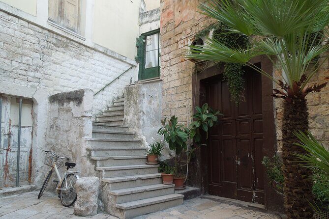 Bari Food and History Private Tour - Tiered Pricing - Tasting Local Specialties: A Culinary Journey