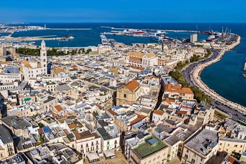 Bari : Must-see attractions Walking Tour - A Detailed Breakdown of the Itinerary