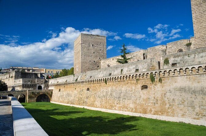 Bari Walking tour in small group - Practical Details and Value