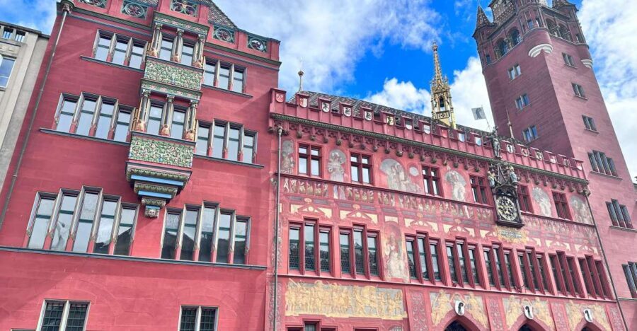 Basel: Old Town Highlights Walking Tour - Why This Tour Works