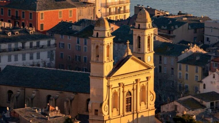 Bastia: Les Légendines, an unusual tour - Exploring Bastia with Les Légendines: A Deep Dive