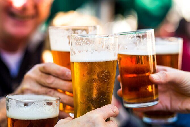 Bath: Guided tour of Historic Sights & Pubs - The Sum Up