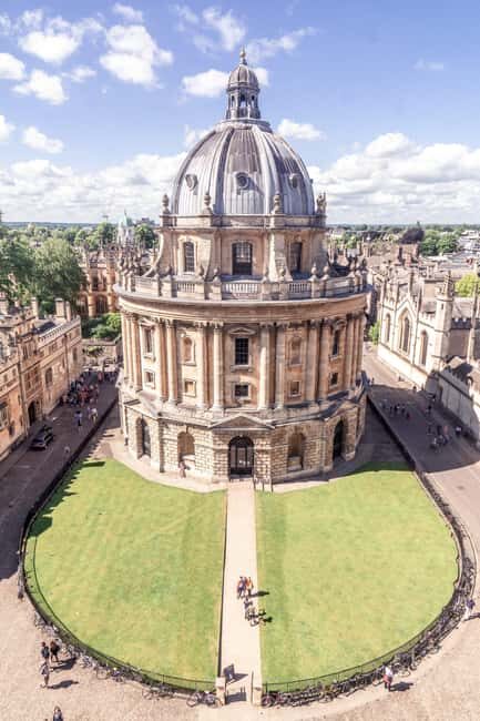 Bath: Oxford and Cotswolds Full-Day Tour - Transport, Group Size, and Practicalities