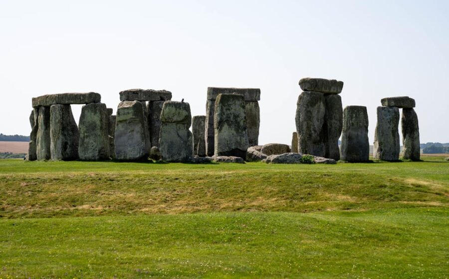 Bath & Stonehenge Private Luxury Day Tour From London - Scenic Drive Across Salisbury Plain