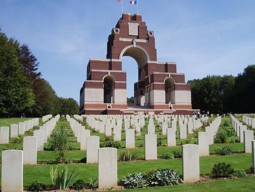 Battle of the Somme WWI Battlefield from Amiens - The Complete Experience: Exploring the Battle of the Somme from Amiens