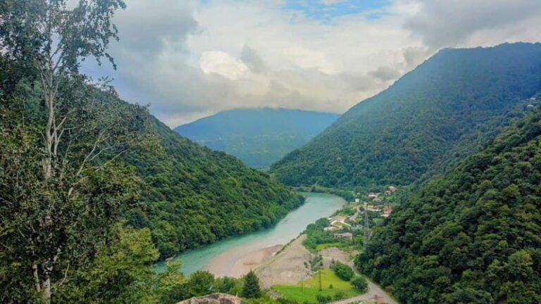 Batumi: Mountain Adjara Tour & Traditional Georgian Feast - Exploring Local Villages and Mirveti Waterfall