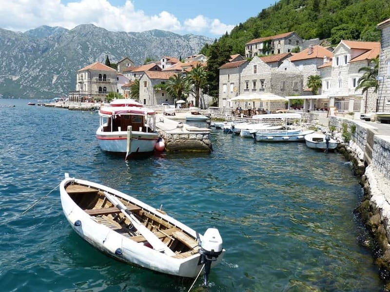 Bay of Kotor: 2-Hour Stand Up Paddle Board Tour - Paddling Towards Medieval Villages