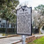 Beaufort City Minibus Tour - Transportation, Group Size, and Practicalities