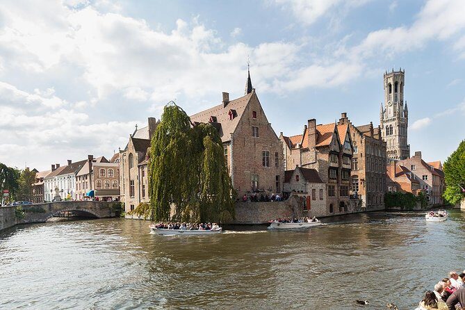 BeerWalk Bruges (English guide) - Authentic Experiences and Authentic Learning