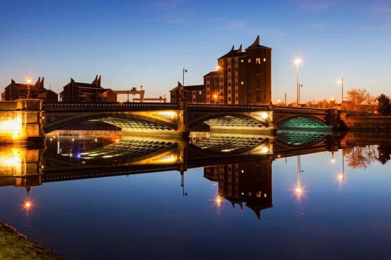 Belfast: Guided Nighttime Hydrobike Tour on the River Lagan - Who Will Appreciate This Tour Most?