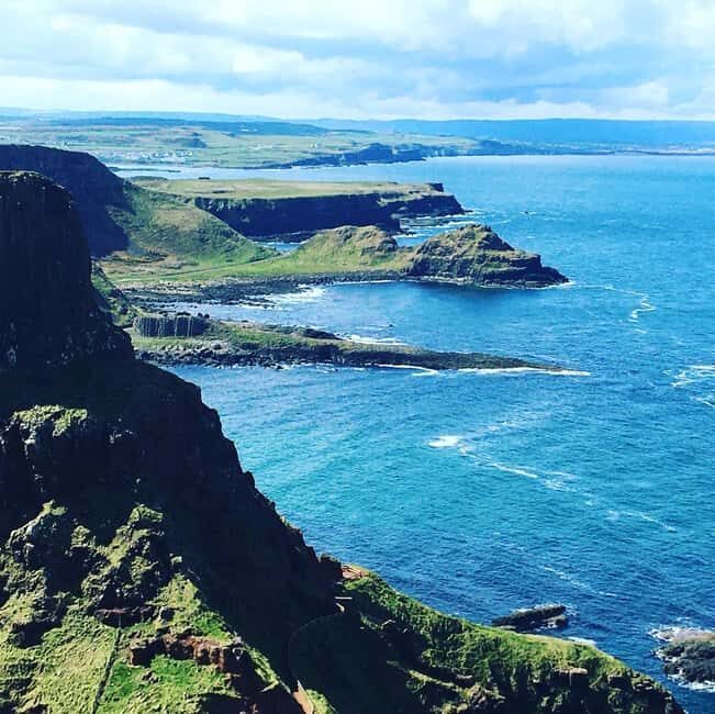 Belfast:Giant's Causeway private tour with accreditted guide - Authentic Experiences and Authentic Stories