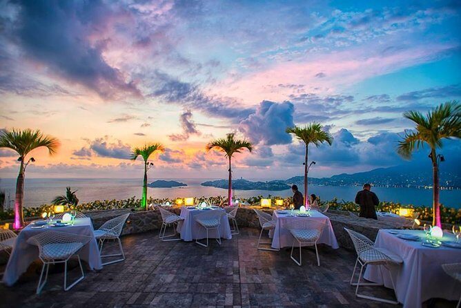 Bella Vista PRIVATE Al Fresco 3 Course Dinner Cliff Diver3Drinks - A Well-Balanced Experience