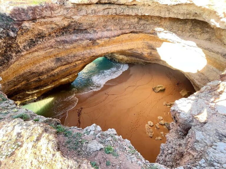 Benagil: Guided hike tour on the 7 Hanging Valleys Trail - The Itinerary in Detail