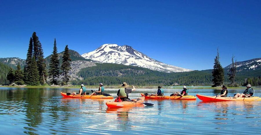Bend: Guided Kayak Tour on the Cascade Lakes