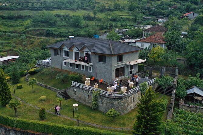 Berat 4x4 Off-Road and Vineyard Wine Tasting - Who Will Appreciate This Tour?