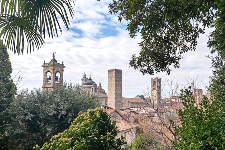 Bergamo: Upper Town Guided Tour with French-speaking Guide - Authenticity and Value