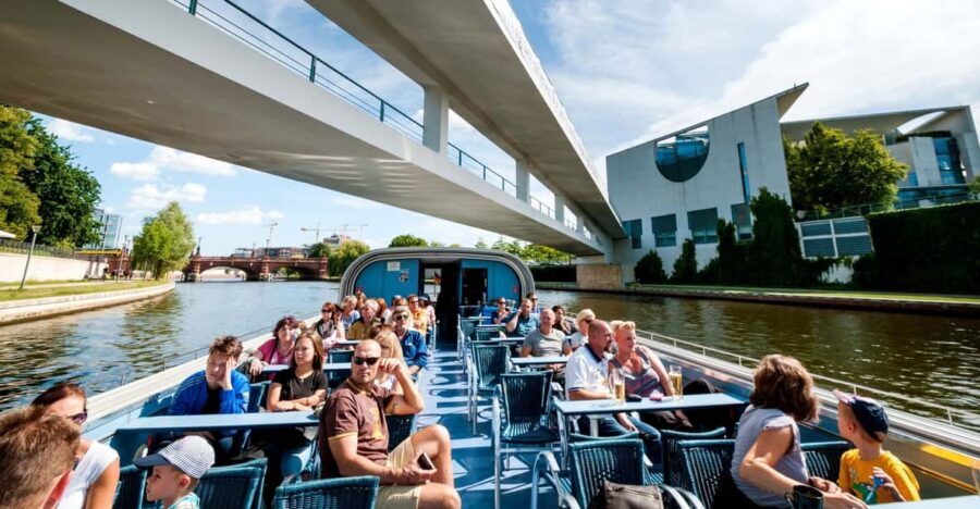 Berlin: 3.25-Hour Spree & Landwehrkanal Boat Tour - The Full Experience: What to Expect on the Tour