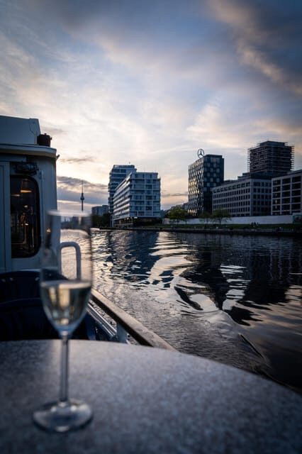 Berlin: Audrey Ahoi! Spree cruise with drag queen (HOL) - Who Would Love This Tour?