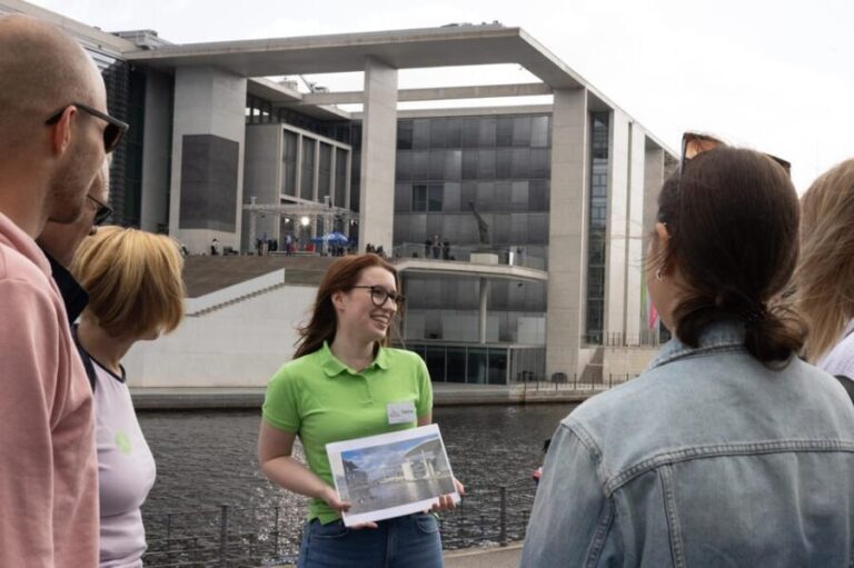 Berlin: Berlin highlights - city tour - The Experience in Detail