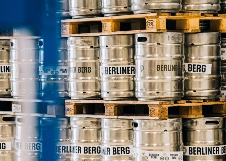 Berlin: Berliner Berg Brewery Tour with Beer Tasting - Who Should Consider This Tour?