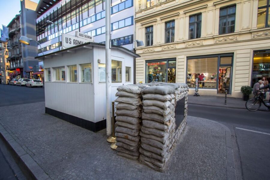 Berlin: Cold War Walking Private Tour with Guide - An In-Depth Look at the Cold War Tour