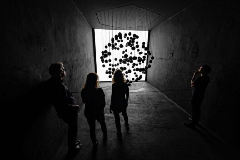 Berlin: DARK MATTER Experience KOLLEKTION Entry Ticket - FAQ