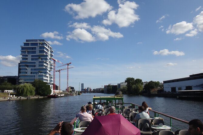 Berlin East Side Tour 2.5 hour cruise with commentary - Who Is This Tour Best For?