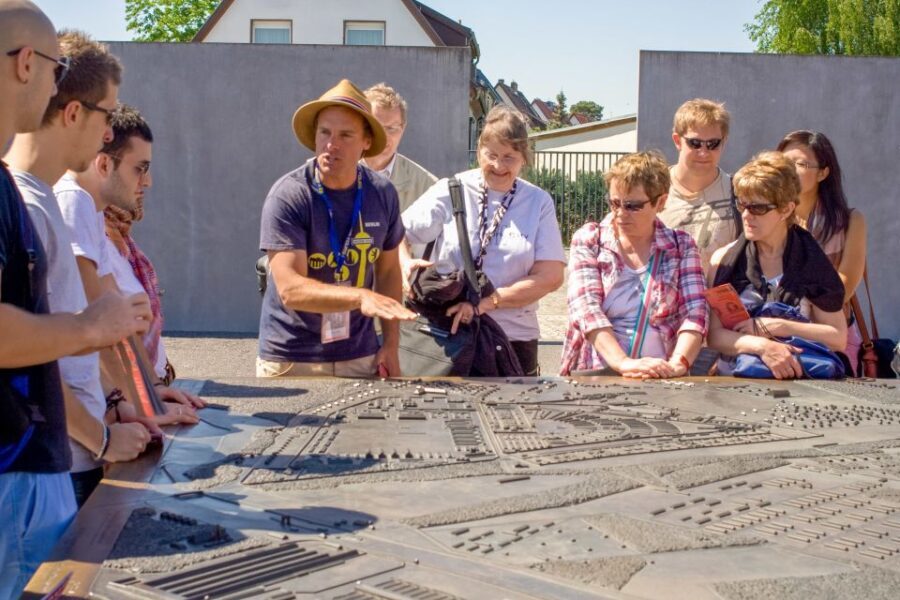 Berlin: English Bus Tour to Sachsenhausen Concentration Camp - Key Points