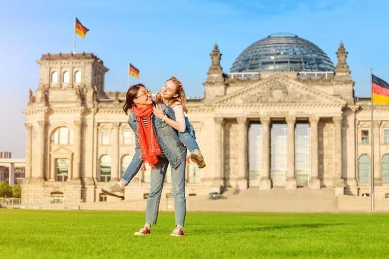 Berlin Essentials: Private Photoshoot at Berlin's top sites - Why This Experience Works for Travelers