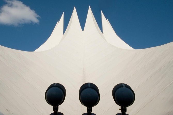 Berlin Famous Landmarks PhotoWalks Tour - The Sum Up