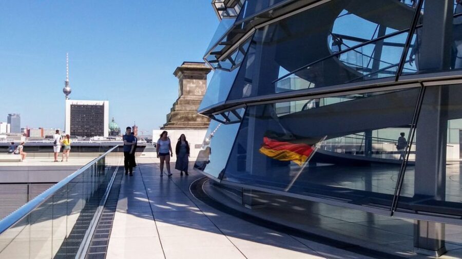 Berlin: Government District Tour and Reichstag Dome Visit - A Detailed Look: What to Expect from This Tour