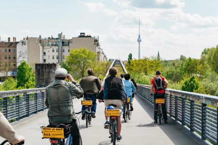 Berlin: Green City Guided Bike Tour - Who Should Consider This Tour?
