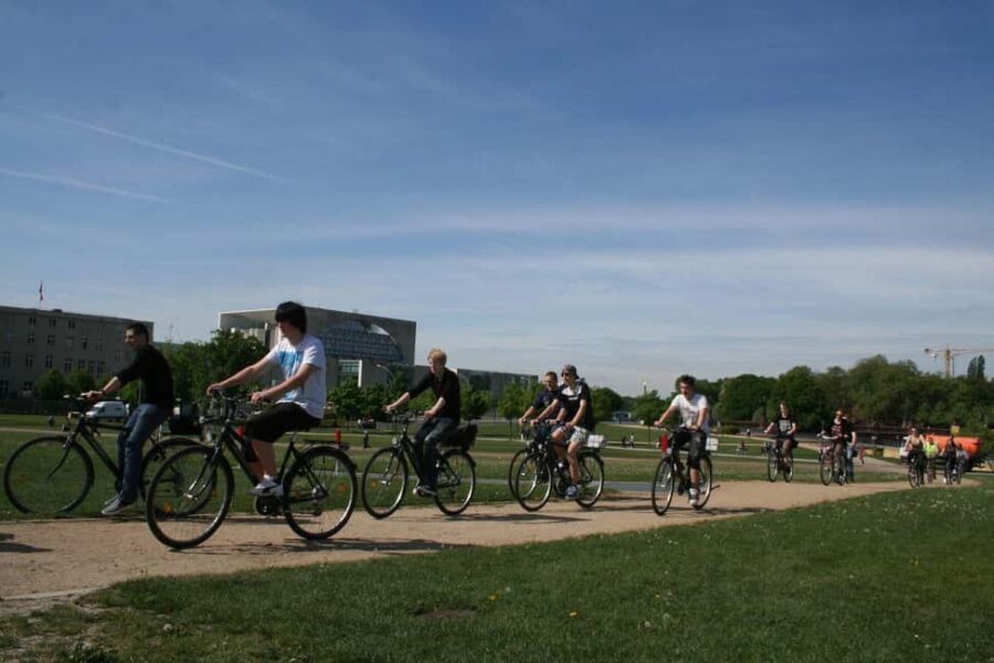 Berlin: Guided Bike Tour for School Groups - Why This Tour Works for Travelers