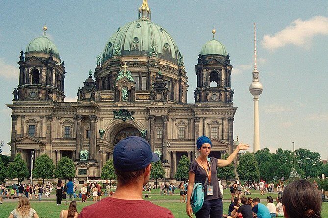 Berlin History Walking Tour with a French-Speaking Guide - The Experience and Its Impact