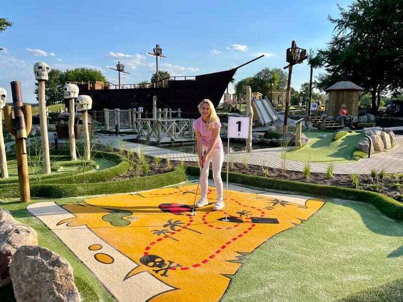Berlin: Pirate´s Island Adventure Mini Golf Ticket - Who Should Consider It?