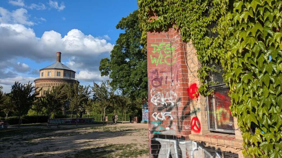 Berlin: Prenzlauer Berg neighborhood tour - Who Should Consider This Tour?