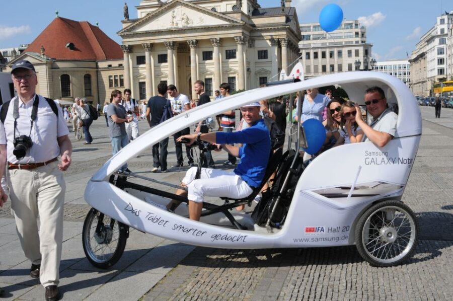 Berlin: Private Guided E-Rickshaw Tour - An Itinerary That Balances Landmarks and Local Flavor